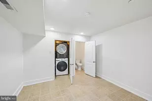 2321 E Thompson St, Philadelphia, PA 19125 - Photo 16