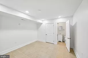 2321 E Thompson St, Philadelphia, PA 19125 - Photo 14