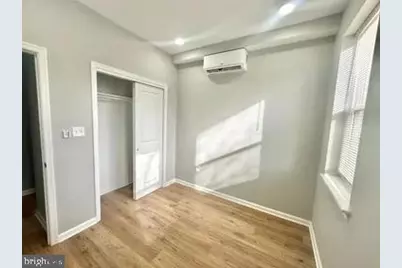 2215 N 10th Street #2, Philadelphia, PA 19133 - Photo 4