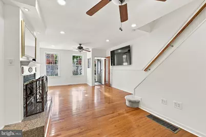 1543 E Berks Street, Philadelphia, PA 19125 - Photo 4