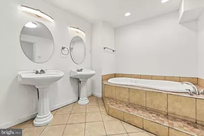 1543 E Berks Street, Philadelphia, PA 19125 - Photo 16