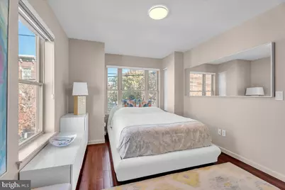 1240 Fitzwater Street, Philadelphia, PA 19147 - Photo 20