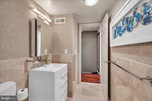 1240 Fitzwater St, Philadelphia, PA 19147 - Photo 24