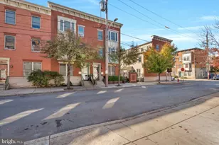 1240 Fitzwater St, Philadelphia, PA 19147 - Photo 38