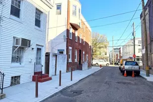 803 Latona St, Philadelphia, PA 19147 - Photo 2
