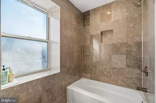 918 Catharine St, Philadelphia, PA 19147 - Photo 24