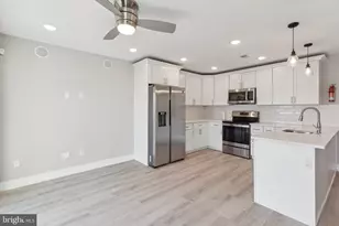 2408 N Mascher St, Philadelphia, PA 19133 - Photo 8