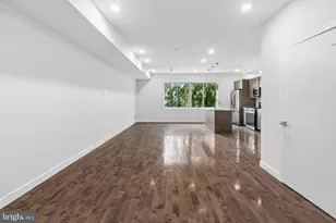 1945 N 7th St, Philadelphia, PA 19122 - Photo 10