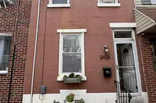 2425 E Letterly St, Philadelphia, PA 19125 - Photo 2