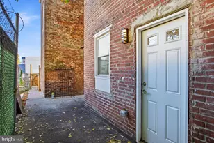 2137 E Hagert St, Philadelphia, PA 19125 - Photo 12