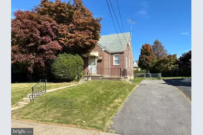 909 Lansing Street, Philadelphia, PA 19111 - Photo 1