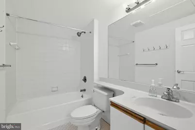 1601 Spring Garden Street #501, Philadelphia, PA 19130 - Photo 14