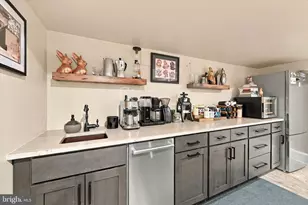 808 Morris St, Philadelphia, PA 19148 - Photo 80