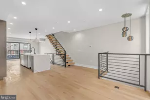 838 Cameron St, Philadelphia, PA 19130 - Photo 8