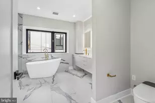 838 Cameron St, Philadelphia, PA 19130 - Photo 12