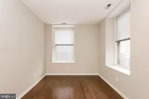 145 S 13th St, Philadelphia, PA 19107 - Photo 4