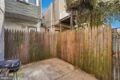 2322 E Oakdale Street, Philadelphia, PA 19125 - Photo 24