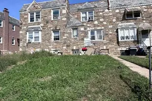 2139 Fanshawe St, Philadelphia, PA 19149 - Photo 2