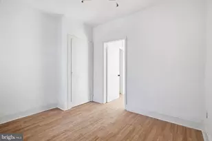 2711 Brown St, Philadelphia, PA 19130 - Photo 10