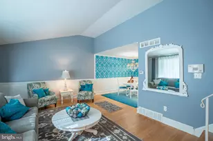 9720 Jeanes St, Philadelphia, PA 19115 - Photo 8