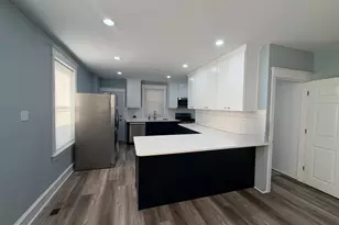 806 Manatawna Ave, Philadelphia, PA 19128 - Photo 14