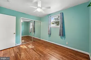 915 Lomond Ln, Philadelphia, PA 19128 - Photo 22