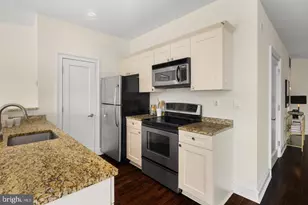 201 N 8th St, Philadelphia, PA 19106 - Photo 10