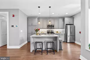2131 E Firth St, Philadelphia, PA 19125 - Photo 2