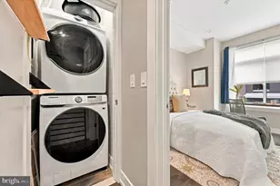1224 N Myrtlewood St, Philadelphia, PA 19121 - Photo 20