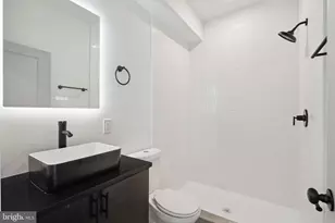 156 W Cumberland St, Philadelphia, PA 19133 - Photo 14