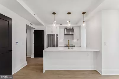 135 S 19th Street #308, Philadelphia, PA 19103 - Photo 6
