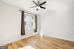 902 N 16th St, Philadelphia, PA 19130 - Photo 18