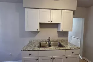 1323 Hellerman St, Philadelphia, PA 19111 - Photo 16