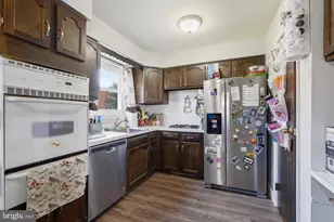 9749 Evans St, Philadelphia, PA 19115 - Photo 14