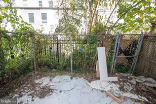 2447 Ingersoll St, Philadelphia, PA 19121 - Photo 34