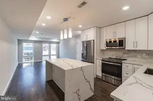 751 N 20th St, Philadelphia, PA 19130 - Photo 2