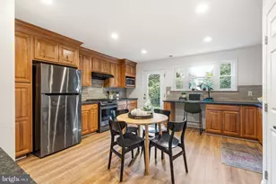 108 W Allens Ln, Philadelphia, PA 19119 - Photo 8