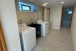 8208 Narvon St, Philadelphia, PA 19136 - Photo 34