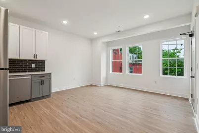 2401 N 3rd Street #2, Philadelphia, PA 19133 - Photo 8