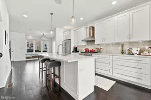 333 Delmar St, Philadelphia, PA 19128 - Photo 6