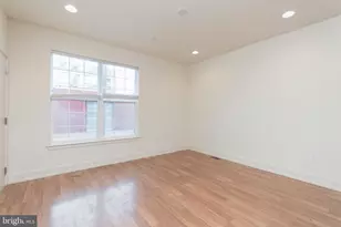 1908 N Marshall St, Philadelphia, PA 19122 - Photo 8