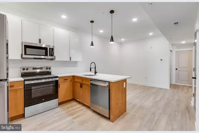2404 N 6th Street #2, Philadelphia, PA 19133 - Photo 4
