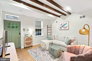 2210 E Thompson St, Philadelphia, PA 19125 - Photo 2