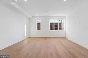 2132 E Rush St, Philadelphia, PA 19134 - Photo 2