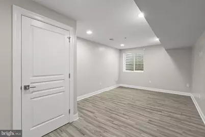 2129 Tasker Street, Philadelphia, PA 19145 - Photo 28