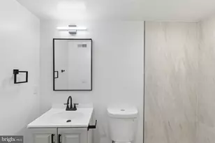 863 N 43rd St, Philadelphia, PA 19104 - Photo 12