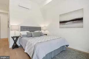 225 N 12th St, Philadelphia, PA 19107 - Photo 6