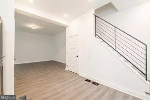 4238 Spruce St, Philadelphia, PA 19104 - Photo 10