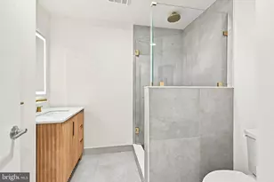 311 S Juniper St, Philadelphia, PA 19107 - Photo 4