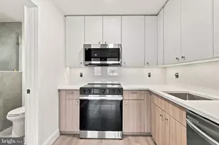 311 S Juniper St, Philadelphia, PA 19107 - Photo 10